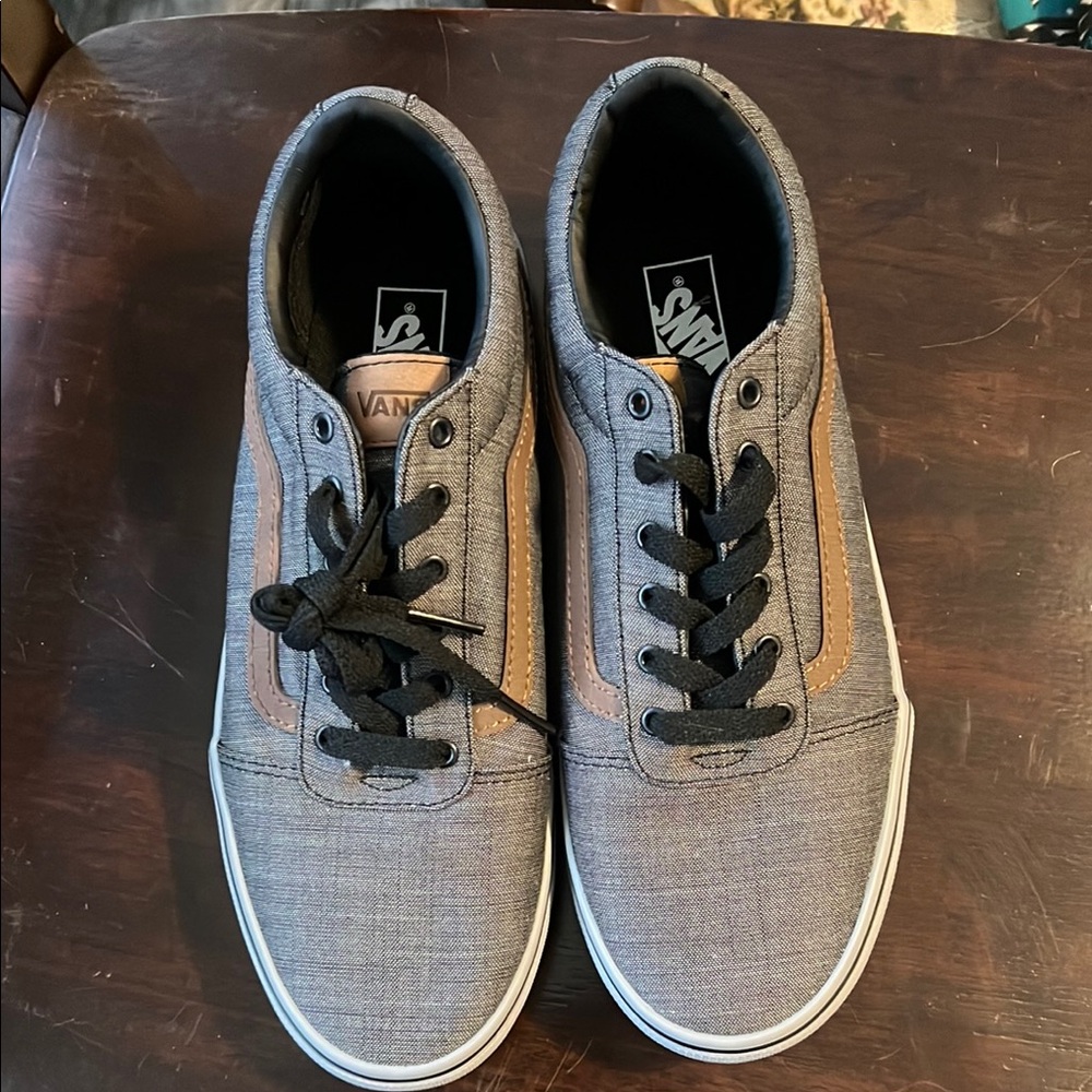 Vans Men's Gray and Brown Casual Sneakers